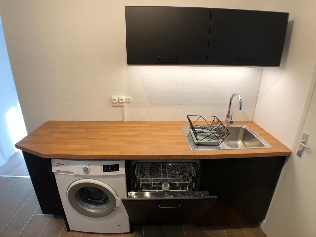 Charmant Appartement 1-4 Personnes, Proche Centre Avec Parking Nantes Luaran gambar