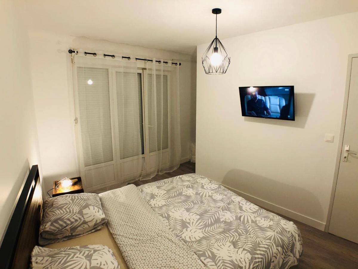 Charmant Appartement 1-4 Personnes, Proche Centre Avec Parking Nantes Luaran gambar