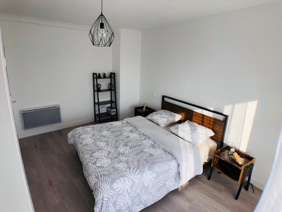 Charmant Appartement 1-4 Personnes, Proche Centre Avec Parking Nantes Luaran gambar