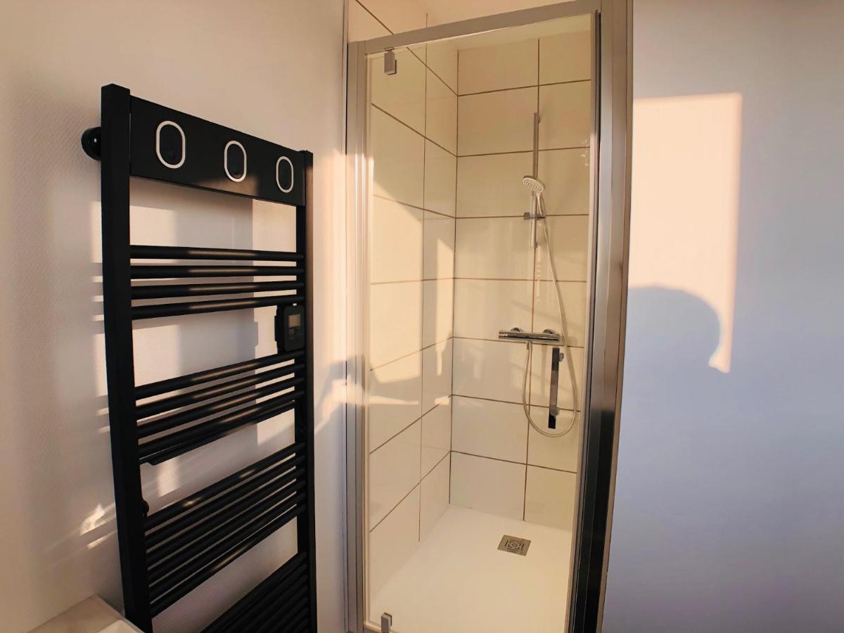 Charmant Appartement 1-4 Personnes, Proche Centre Avec Parking Nantes Luaran gambar