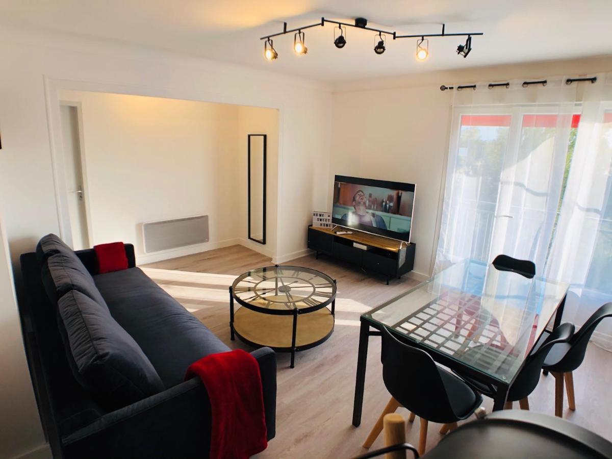 Charmant Appartement 1-4 Personnes, Proche Centre Avec Parking Nantes Luaran gambar